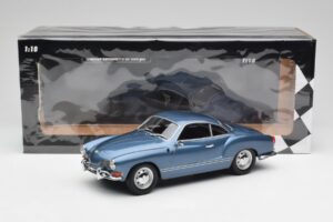 Volkswagen Karmann Ghia Coupe Neptune Blå Minichamps 1:18 155054022 Metal — billede 6 af 6