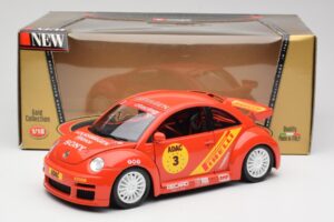 Volkswagen New Beetle Cup Bburago 1:18 3329 Metal — billede 8 af 8
