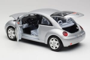 Volkswagen New Beetle Reflex Sølv Metallic Bburago 1:18 3322 Metal — billede 5 af 8