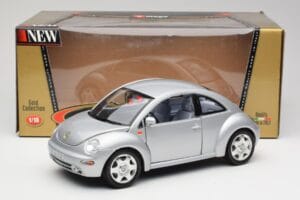 Volkswagen New Beetle Reflex Sølv Metallic Bburago 1:18 3322 Metal — billede 8 af 8