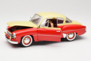 Wartburg 311 Coupe Rød & Beige Revell 1:18 8418 Metal — billede 2 af 8
