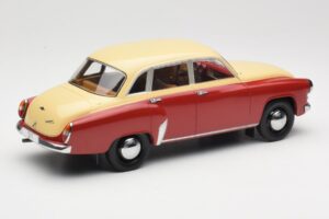 Wartburg 311 Dark Red Beige MCG 1:18 MCG18299 Metal — billede 2 af 6