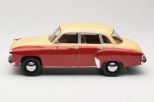 Wartburg 311 Dark Red Beige MCG 1:18 MCG18299 Metal — billede 3 af 6