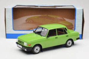 Wartburg 353 Grøn MCG 1:18 MCG18062 Metal — billede 6 af 6