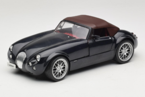 Wiesmann Roadster MF Carbon Black Revell 1:18 WIESMANN001 Metal — billede 3 af 9