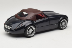 Wiesmann Roadster MF Carbon Black Revell 1:18 WIESMANN001 Metal — billede 4 af 9