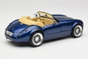 Wiesmann Roadster MF3 Blå Revell 1:18 08861 Metal — billede 3 af 8