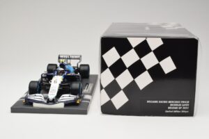 Williams Racing Mercedes FW43B #6 N. Latifi Belgian GP 2021 Minichamps 1:18 117211306 Metal — billede 6 af 6