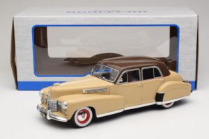Cadillac Fleetwood Series 60 Special Beige MCG 1:18 MCG18656 Metal — billede 6 af 6
