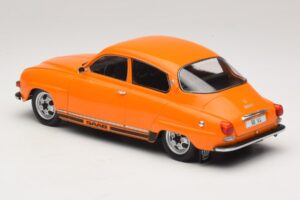 Saab 96 V4 Orange MCG 1:18 MCG18654 Metal — billede 5 af 6