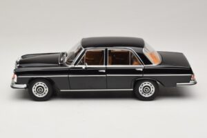 Mercedes 280 SE W108 Sort Norev 1:18 183360 Metal — billede 4 af 8