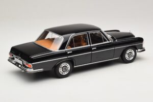 Mercedes 280 SE W108 Sort Norev 1:18 183360 Metal — billede 3 af 8