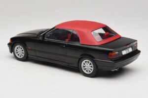 BMW 3 Series E36 Cabriolet Sort MCG 1:18 MCG18318 Metal — billede 6 af 7