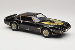 Pontiac Firebird Trans Am Kill Bill Movie Greenlight 1:18 12951 Metal — billede 4 af 6
