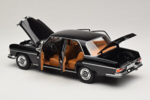 Mercedes 280 SE W108 Sort Norev 1:18 183360 Metal — billede 5 af 8