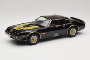 Pontiac Firebird Trans Am Kill Bill Movie Greenlight 1:18 12951 Metal