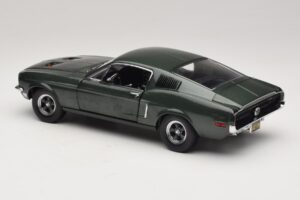 Ford Mustang GT Bullitt med Steve McQueen Figur Greenlight 1:18 12885 Metal — billede 7 af 8