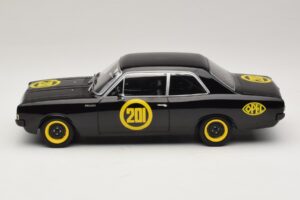 Opel Rekord C #201 Black Widow MCG 1:18 MCG18560 Metal — billede 3 af 6