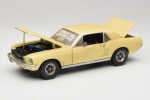 Ford Mustang Coupe Gul The Walking Dead Greenlight 1:18 12958 Metal — billede 2 af 8