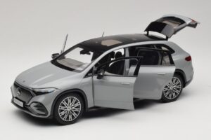 Mercedes EQS SUV X296 Manufaktur Alpine Grey NZG 1:18 B66960591 Metal — billede 2 af 8