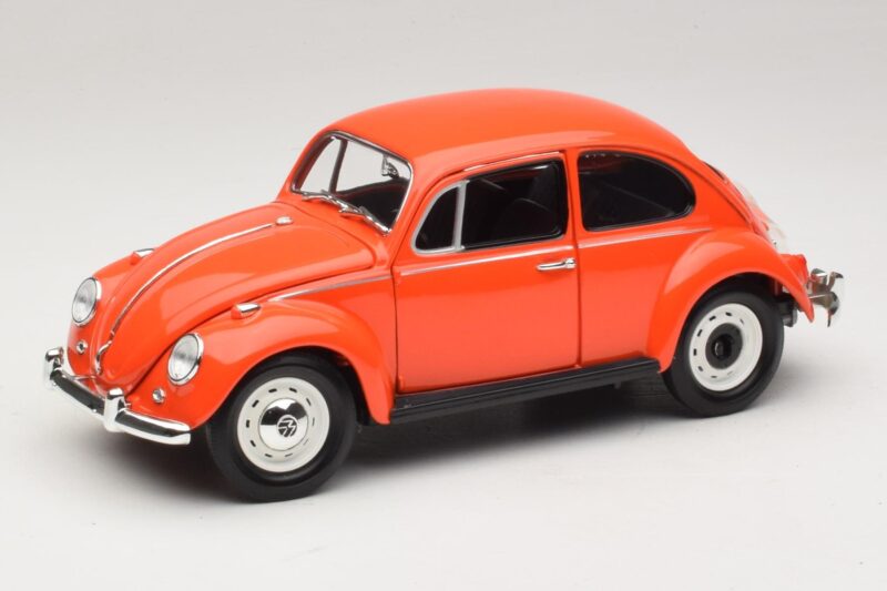 Volkswagen Beetle Orange Gremlins Movie Greenlight 1:18 12985 Metal