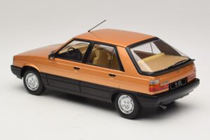 Renault 11 GTL Guld MCG 1:18 MCG18590 Metal — billede 5 af 6