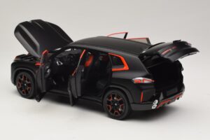 BMW XM G09 Matt Black Minichamps 1:18 110023301 Metal — billede 5 af 8