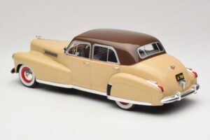 Cadillac Fleetwood Series 60 Special Beige MCG 1:18 MCG18656 Metal — billede 5 af 6