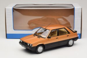 Renault 11 GTL Guld MCG 1:18 MCG18590 Metal — billede 6 af 6