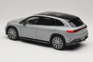 Mercedes EQS SUV X296 Manufaktur Alpine Grey NZG 1:18 B66960591 Metal — billede 7 af 8