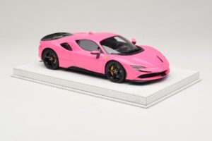 Ferrari SF90 Pack Fiorano Glans Qatar Pink BBR 1:18 RACELINE137 Resin — billede 4 af 7