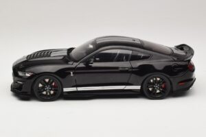 Ford Mustang Shelby GT500 S550 Sort IXO 1:18 U18RDC002-FO Metal — billede 4 af 8