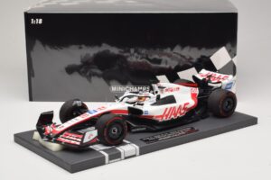 Haas VF-22 K. Magnussen Pole Position Brazilian GP 2022 Minichamps 1:18 117222120 Resin — billede 7 af 7