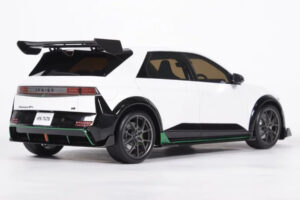 Hyundai Ioniq 5 N DK Edition Atlas White Matt Otto 1:18 OT1227 Resin — billede 2 af 5