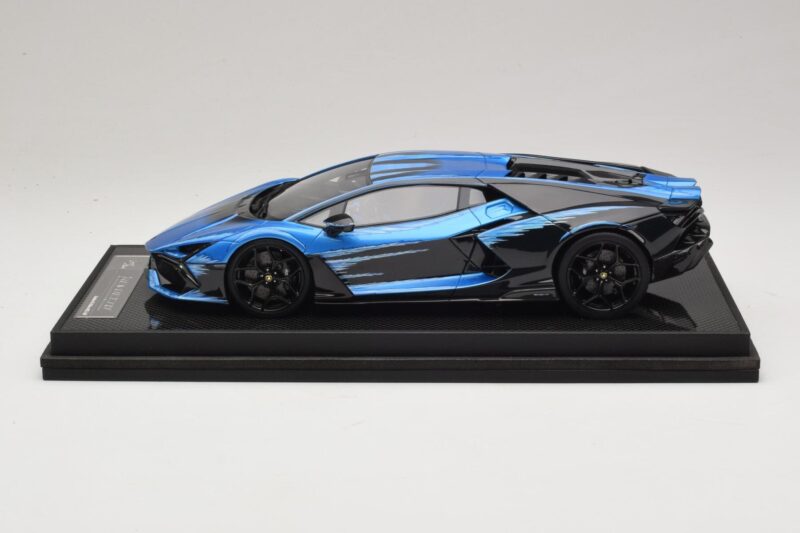 Lamborghini Revuelto Blue Black IVY Merit 1:18 REMC040 Resin
