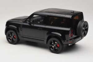 Land Rover Defender 90 L663 P400 X-Dynamic HSE Santorini Black GT Spirit 1:18 GT992 Resin — billede 5 af 6