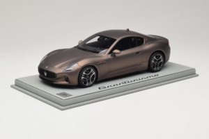 Maserati GranTurismo Trofeo Rame Folgore BBR 1:18 P18240AMAS Resin — billede 2 af 7