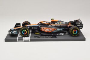 McLaren MCL36 #4 L. Norris Abu Dhabi GP 2022 Minichamps 1:18 537224004 Resin — billede 3 af 7