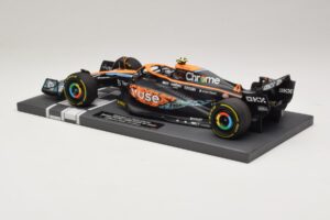 McLaren MCL36 #4 L. Norris Abu Dhabi GP 2022 Minichamps 1:18 537224004 Resin — billede 5 af 7