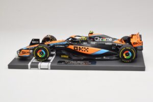 McLaren MCL60 #4 L. Norris 2nd Place Hungarian GP 2023 Minichamps 1:18 537233004 Resin — billede 3 af 7
