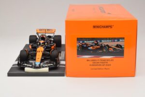 McLaren MCL60 #81 O. Piastri Hungarian GP 2023 Minichamps 1:18 537233081 Resin — billede 6 af 7