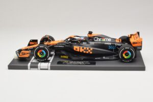McLaren MCL60 #81 O. Piastri Japanese GP 2023 Minichamps 1:18 537233581 Resin — billede 3 af 7