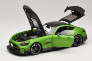 Mercedes AMG GT Black Series C190 Matt Green Metallic Minichamps 1:18 110032022 Metal — billede 2 af 8