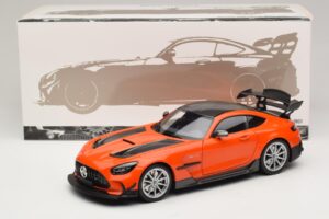 Mercedes AMG GT Black Series C190 Orange med Sølvfælge Minichamps 1:18 110032024 Metal — billede 8 af 8