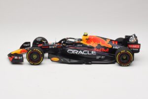 Oracle Red Bull Racing RB18 S. Perez Winner Monaco GP 2022 Minichamps 1:18 110220711 Resin — billede 3 af 7