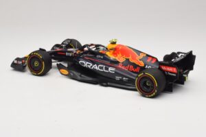 Oracle Red Bull Racing RB18 S. Perez Winner Monaco GP 2022 Minichamps 1:18 110220711 Resin — billede 5 af 7