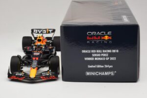 Oracle Red Bull Racing RB18 S. Perez Winner Monaco GP 2022 Minichamps 1:18 110220711 Resin — billede 6 af 7
