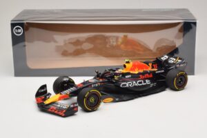 Oracle Red Bull Racing RB19 S. Perez Abu Dhabi GP 2023 Minichamps 1:18 110232311 Resin — billede 7 af 7