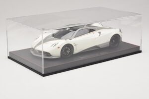 Pagani Huayra Luminous Green AB 1:18 REMC041 Resin — billede 6 af 7