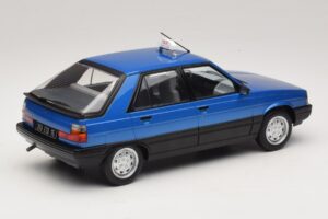 Renault 11 GTL Taxi James Bond MCG 1:18 MCG18833 Metal — billede 2 af 6